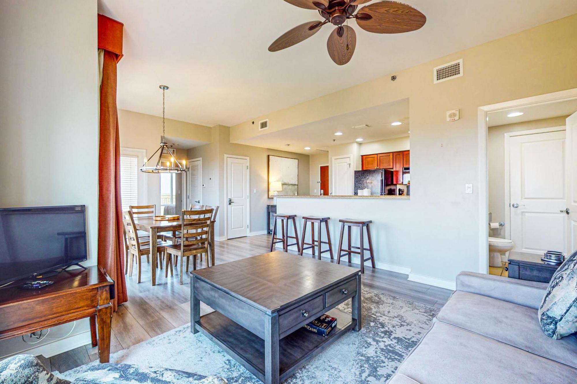 Luau Condos V Destin Room photo