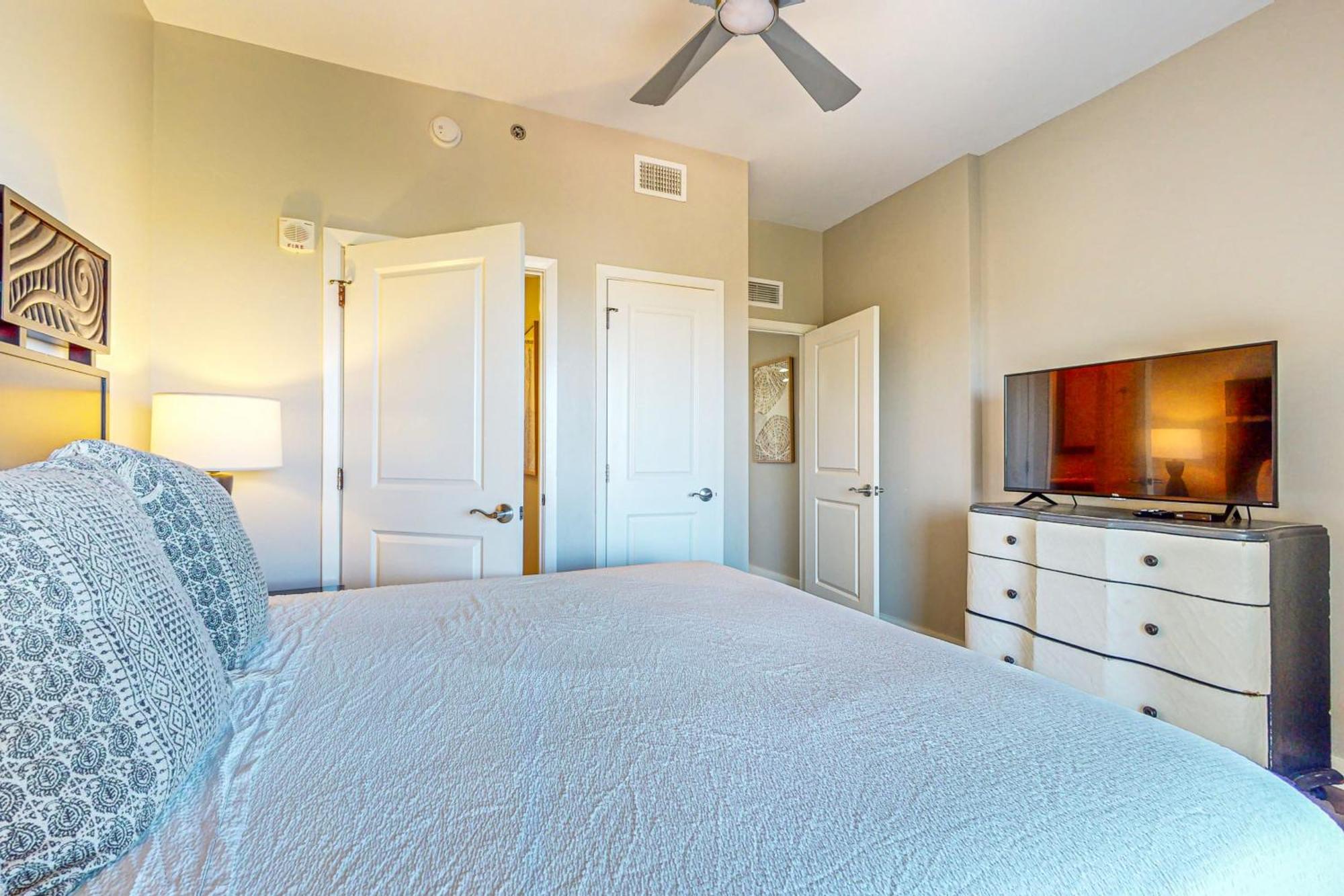 Luau Condos V Destin Room photo